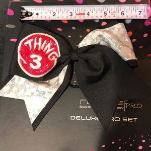 Thing 3  cheer bow
